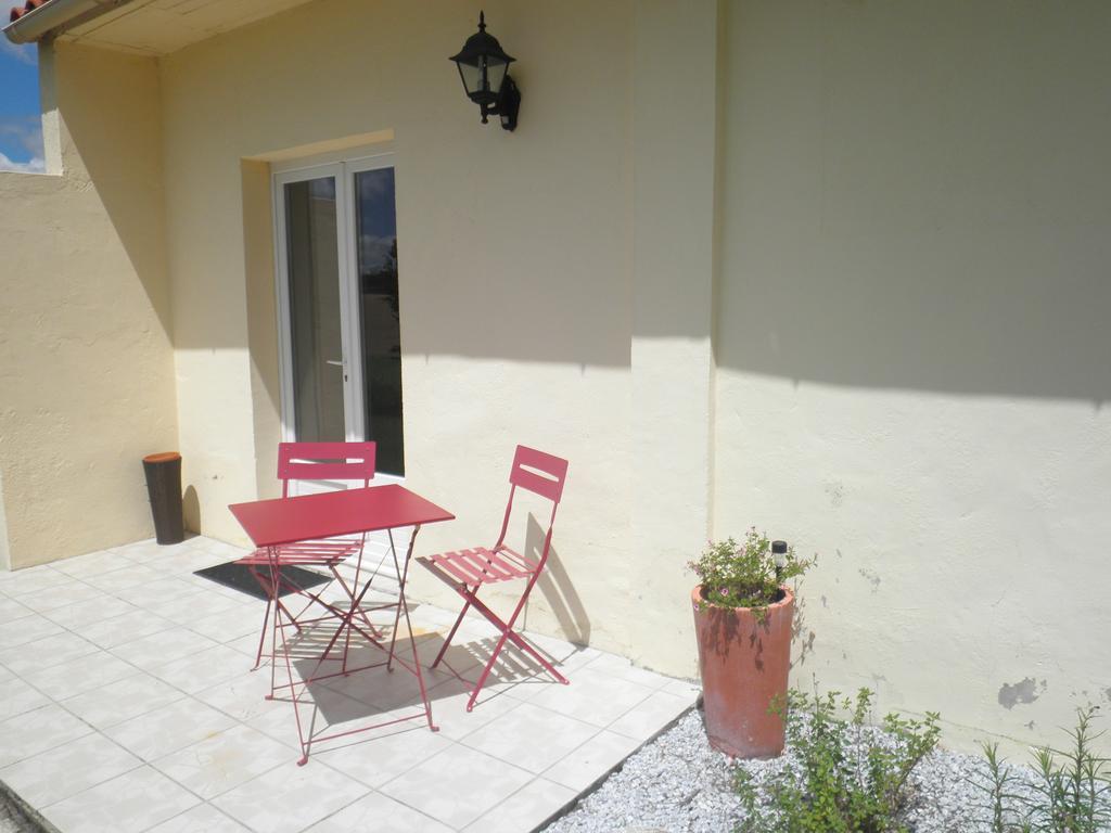Bed and Breakfast Domaine De La Vigne Cadalen Exterior foto